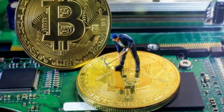 Cách kiếm bitcoin miễn phí năm 2021